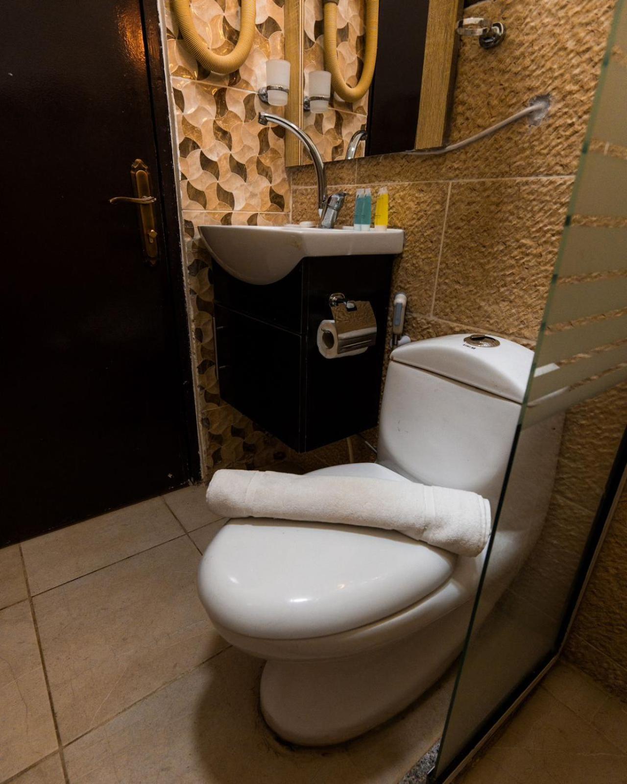 Plaza View Hostel Aţ Ţayyibah Εξωτερικό φωτογραφία